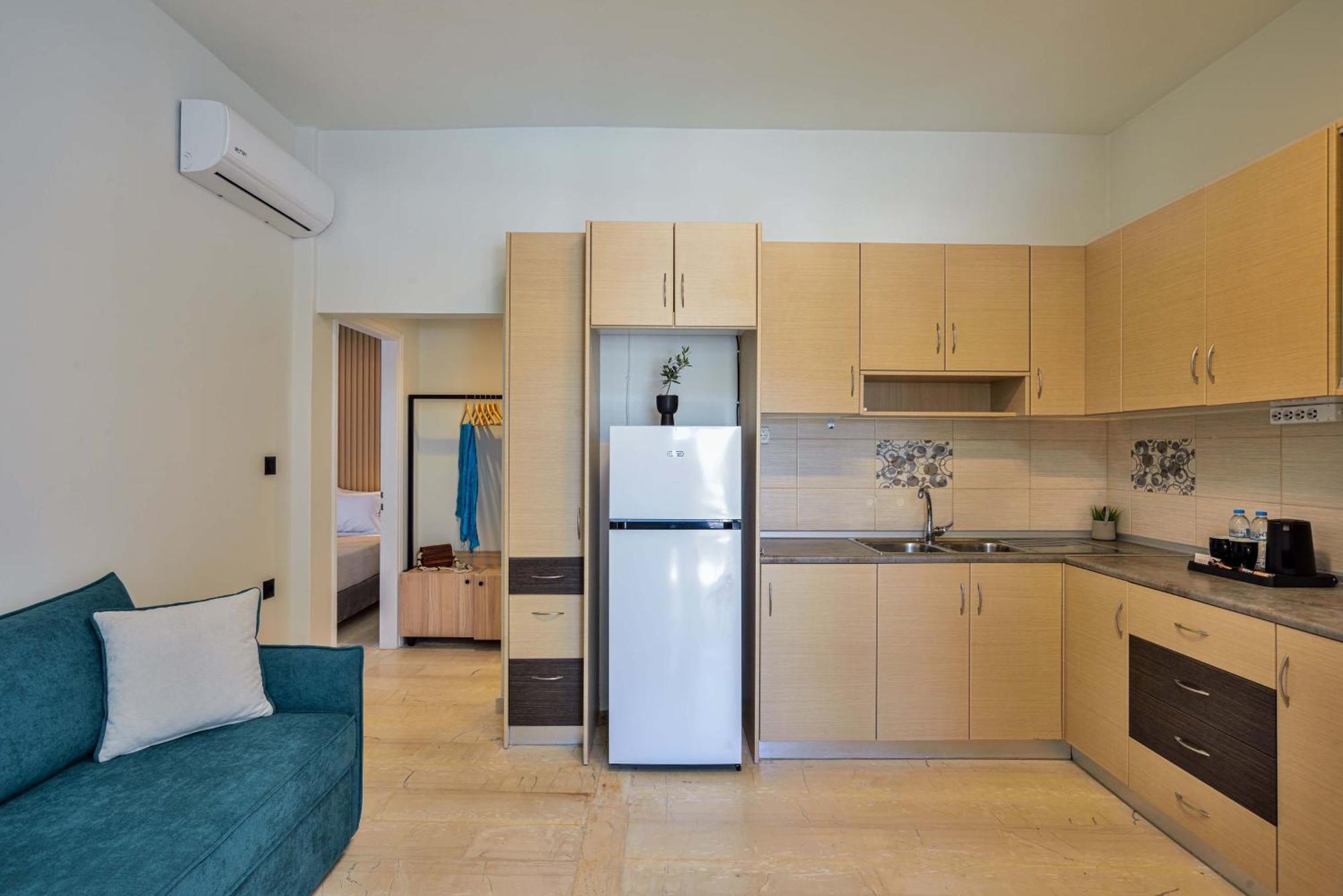 Eloque Simple Living Space Като-Даратсо Экстерьер фото