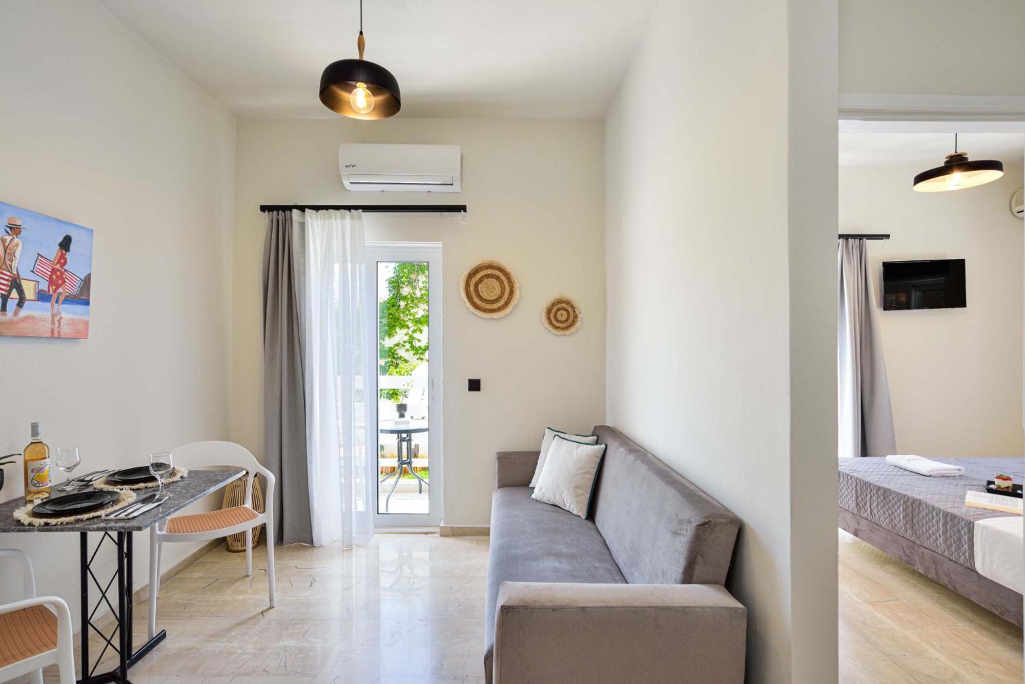 Eloque Simple Living Space Като-Даратсо Экстерьер фото