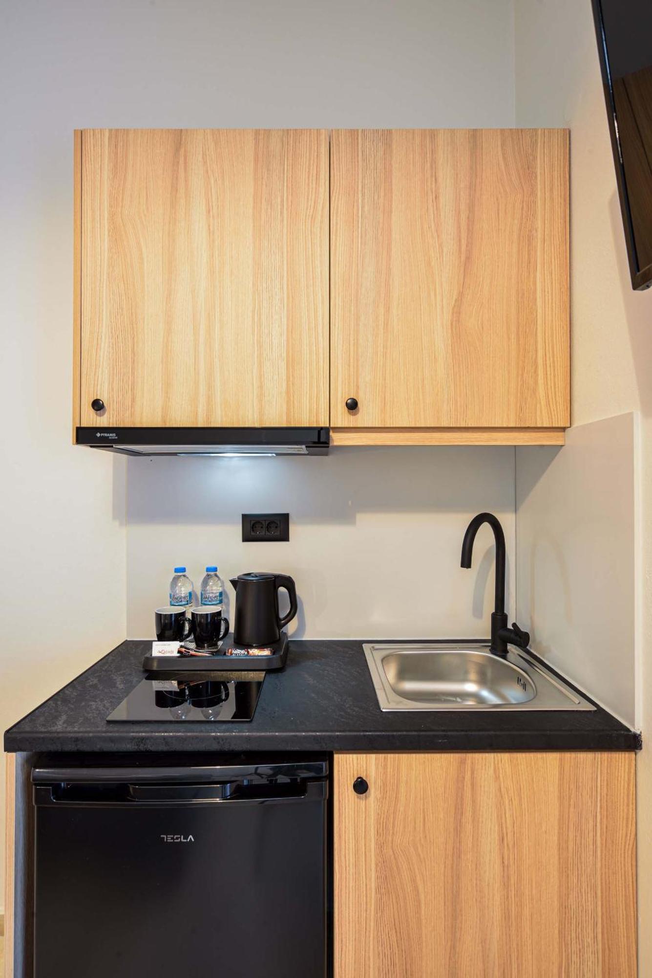 Eloque Simple Living Space Като-Даратсо Экстерьер фото